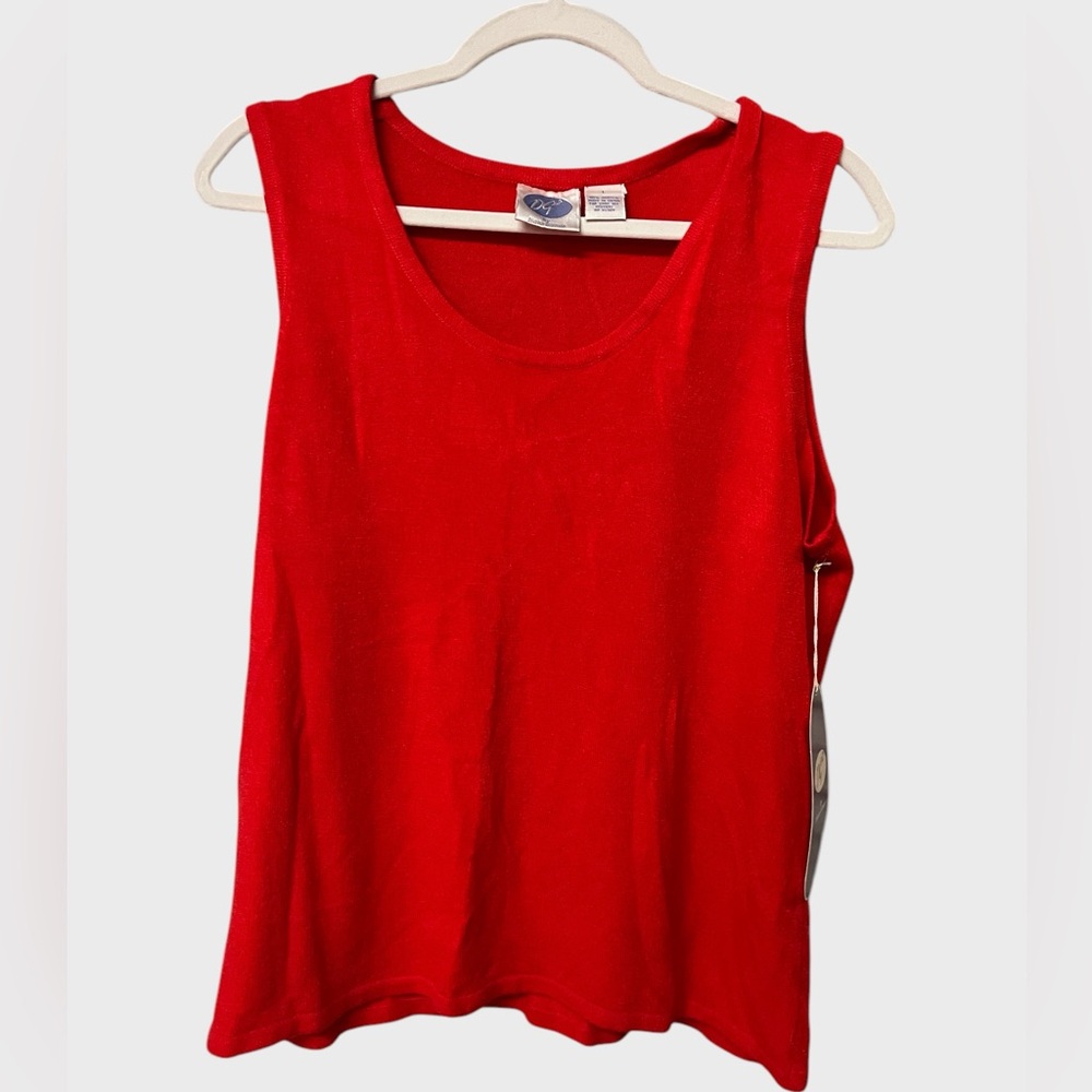 DG2 Red Sleeveless Sweater Tank Top Size L